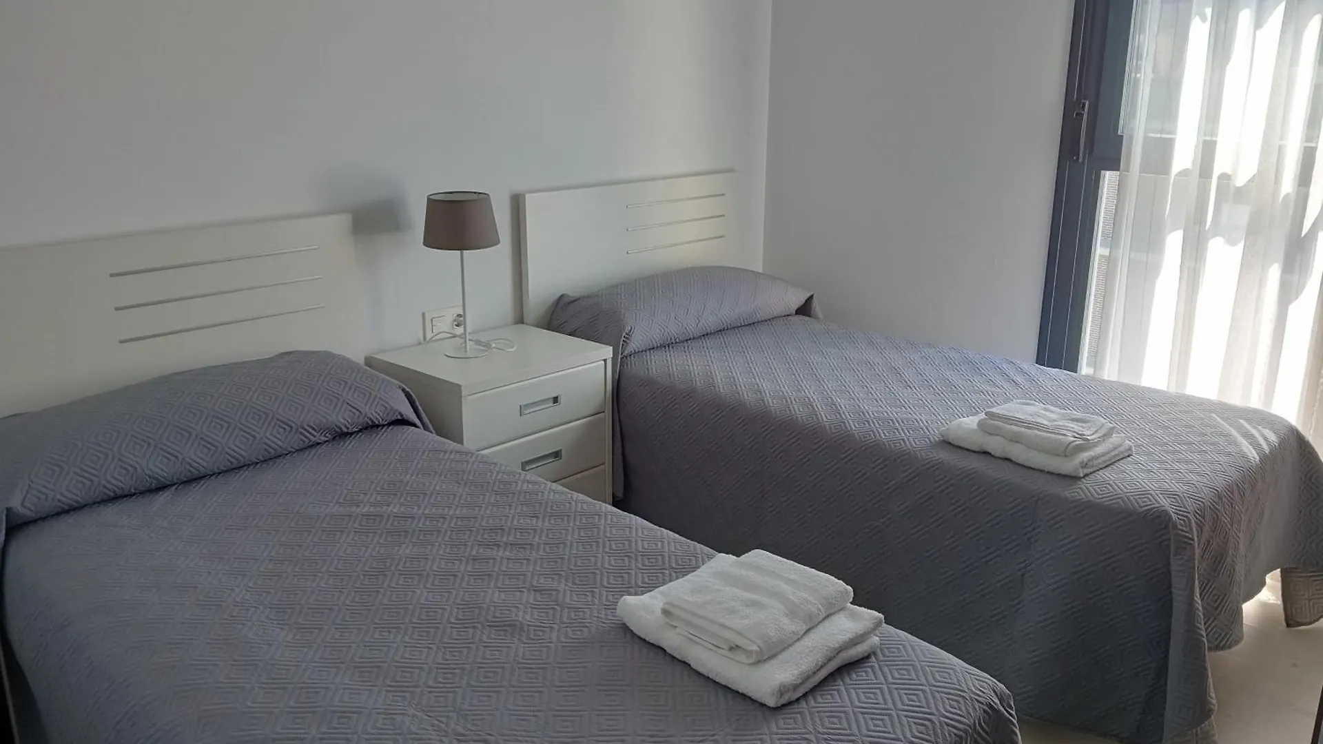 Atico Centro ,Parking Edificio Incluido Apartment Huelva